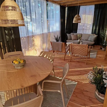 Blissbay Mobile Home, Campingplads