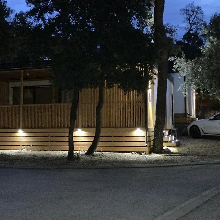 Blissbay Mobile Home, Campsite